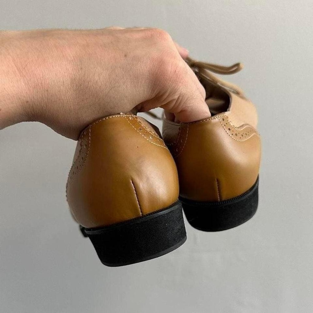 Salvatore Ferragamo Boutique vintage oxford shoes - Picture 4 of 8